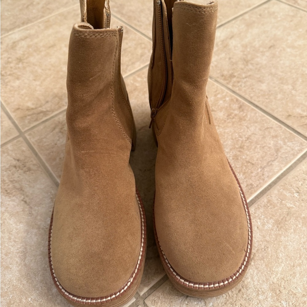 Suede Ankle Boots in Camel Tan